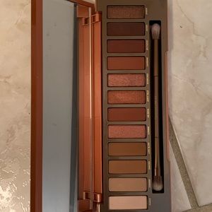 NAKED Heat Urban Decay Eyeshadow Pallete